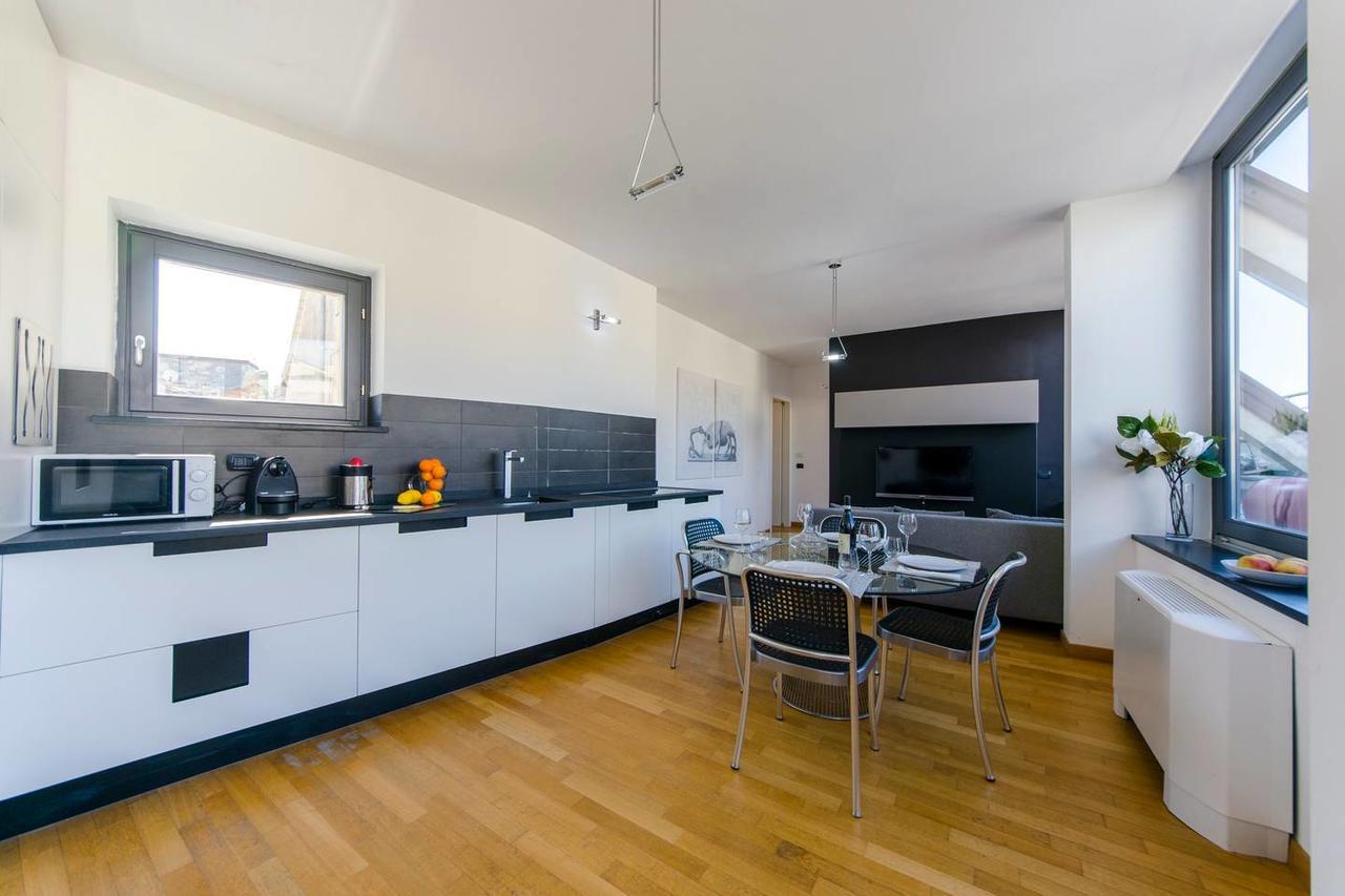 דירות ג'נובה Altido Modern Flat Next To Acquario מראה חיצוני תמונה